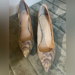 Marc fisher point to block heel size 6 1/2